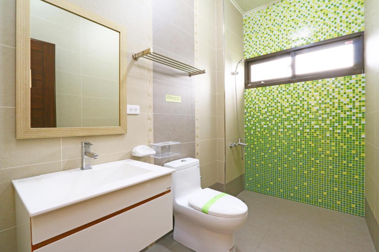 Sakura Love River Bed And Breakfast Dongshan  Exterior foto