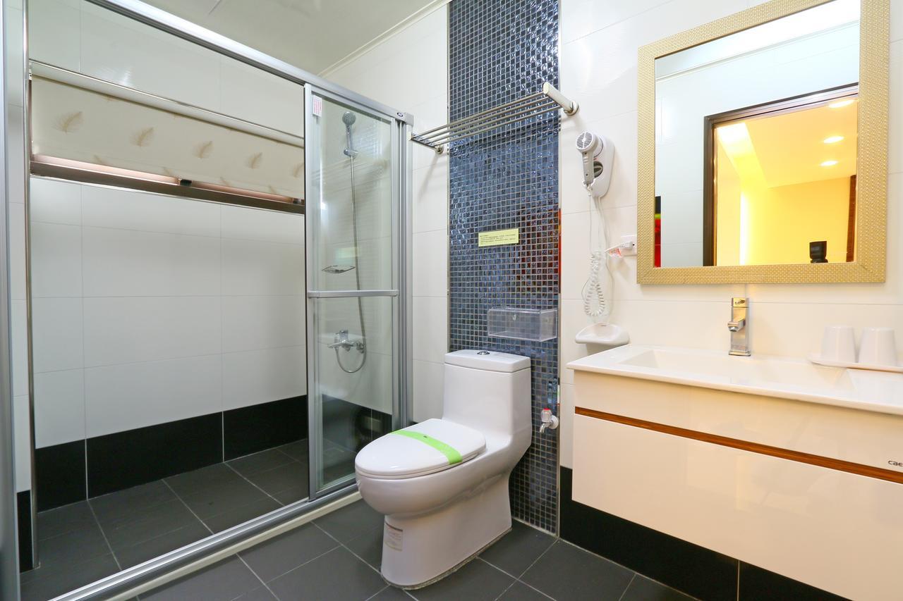 Sakura Love River Bed And Breakfast Dongshan  Exterior foto