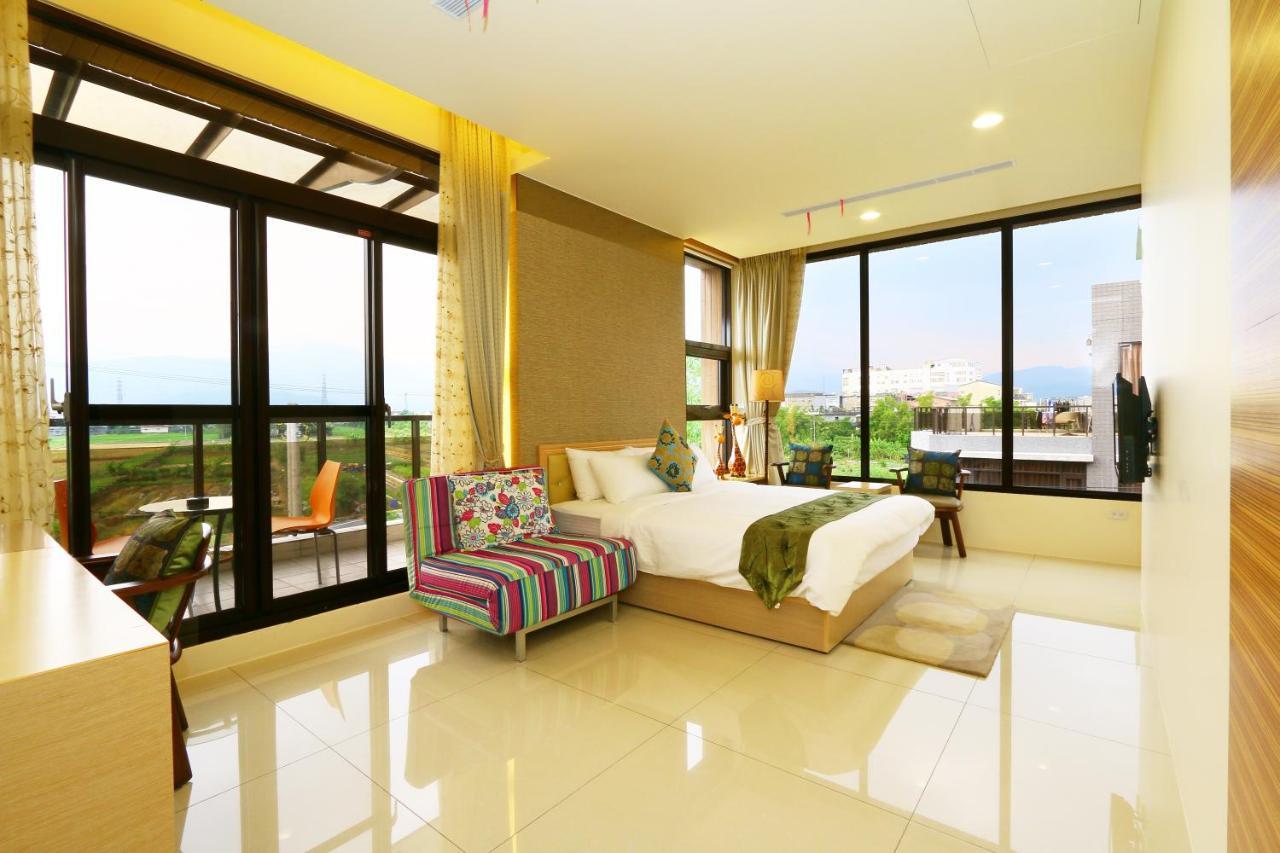 Sakura Love River Bed And Breakfast Dongshan  Exterior foto